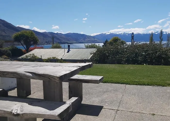 52Sq Hawea Apartment, Lake And Mountain Views!!