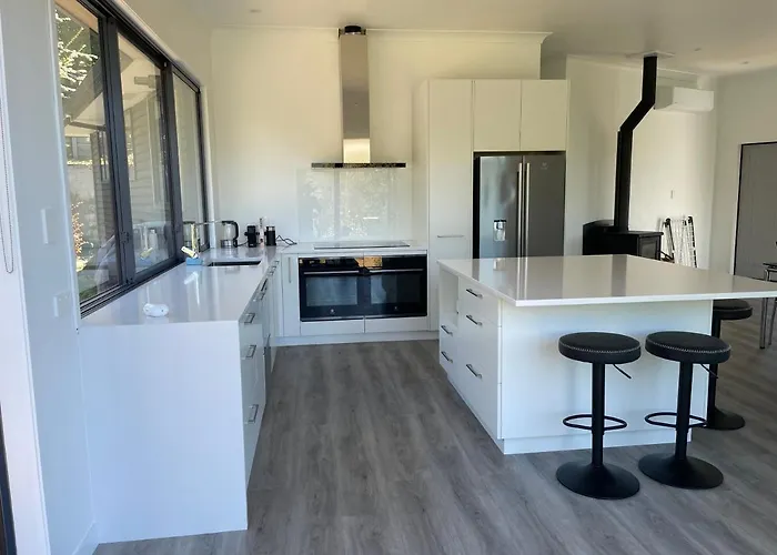 Private Retreat Central Wanaka 2 Bedroom