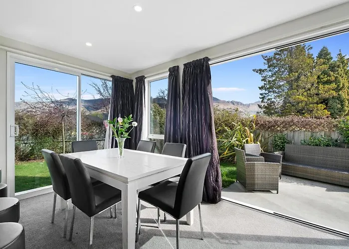 Hunter'S Retreat - Wanaka Holiday Home