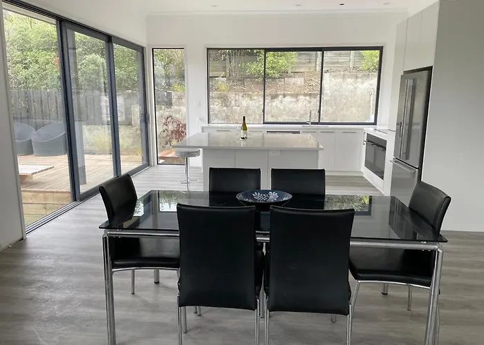 Private Escape Central Wanaka 3 Bedroom