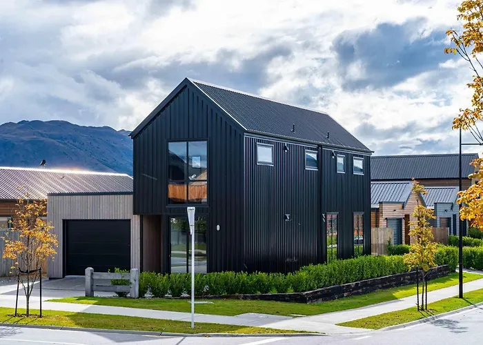 Amazing Alpine Views In Wanaka
