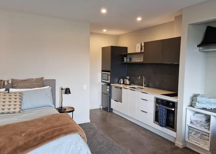Guest House On Sapphire