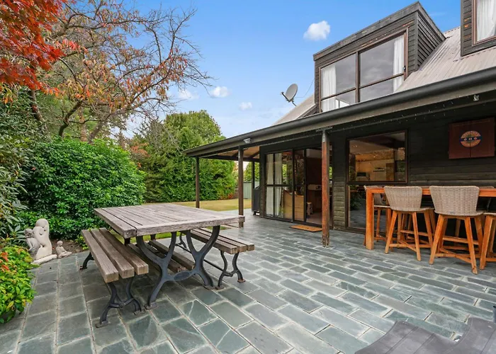 So Good On Sargood - Wanaka Holiday Home