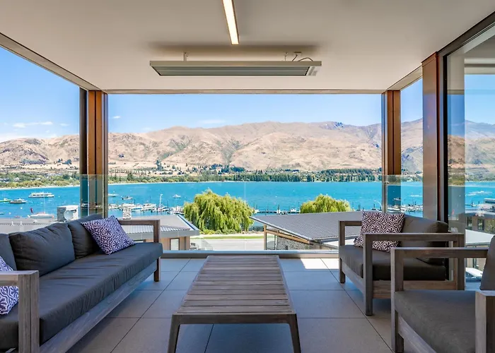 Lakeside Luxury