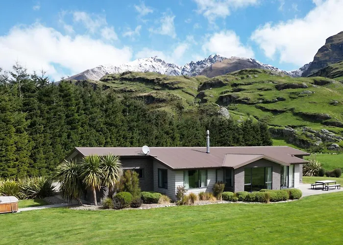 Matukituki Lodge