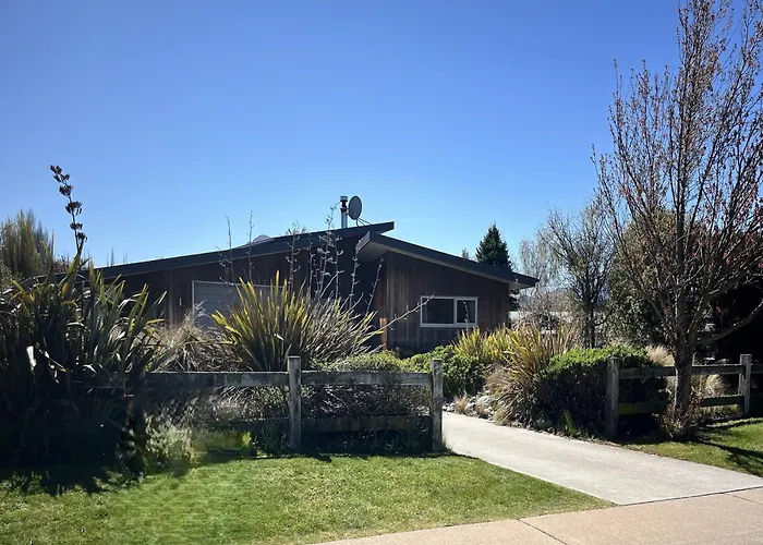 Albert Town Family Retreat - Wanaka