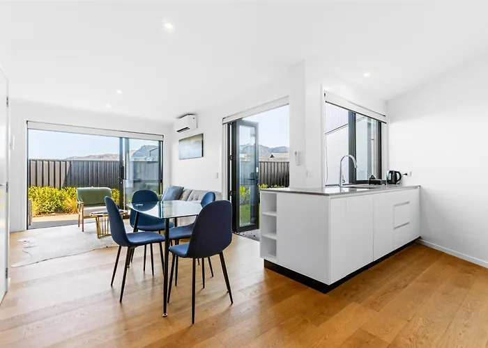 Modern Townhouse, Alpine Views, Close To Wanaka