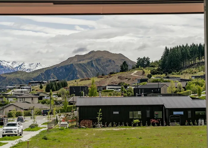 Skiwi - Wanaka Holiday Home