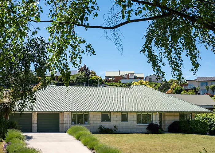 Hedditch Hideaway