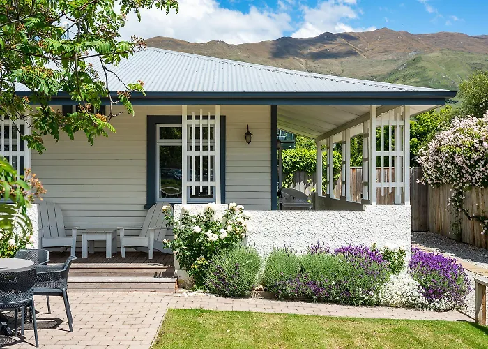 Mcdougall Cottage