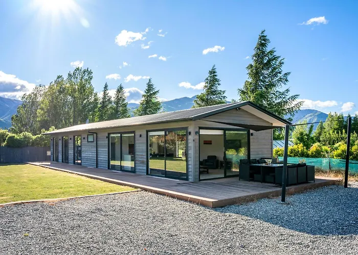Hawea Horizon - Lake Hawea Holiday Home