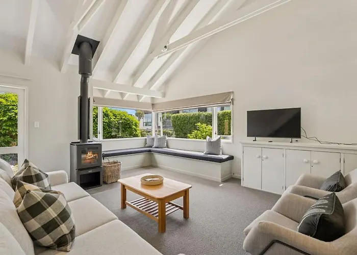 Tenby Street Retreat
