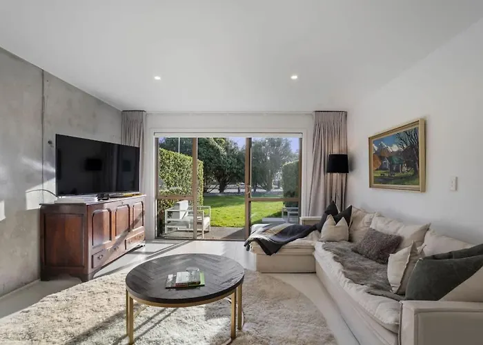 The Arthouse Apartment