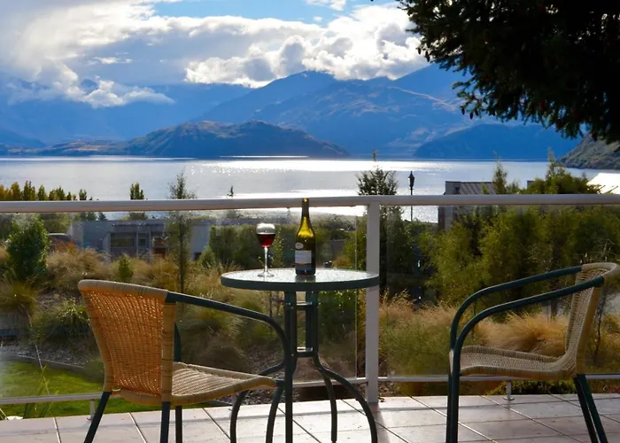 Tawhiri - Tranquility, Space And Stunning Views In Paradise