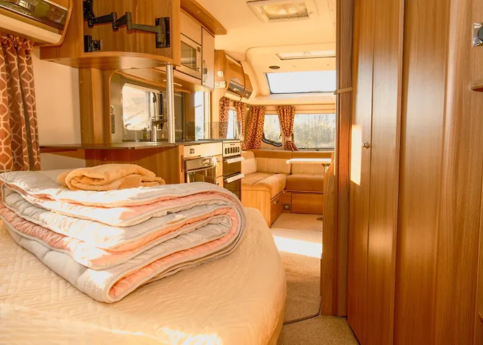 Sundale Caravan Retreat 4 Berth - Wanaka