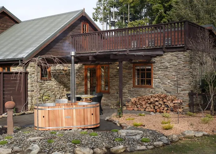 Wood-Fired Spa Garden Courtyard Escape
