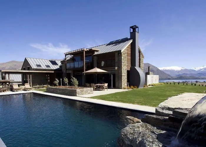 Tin Tub Luxury Lodge